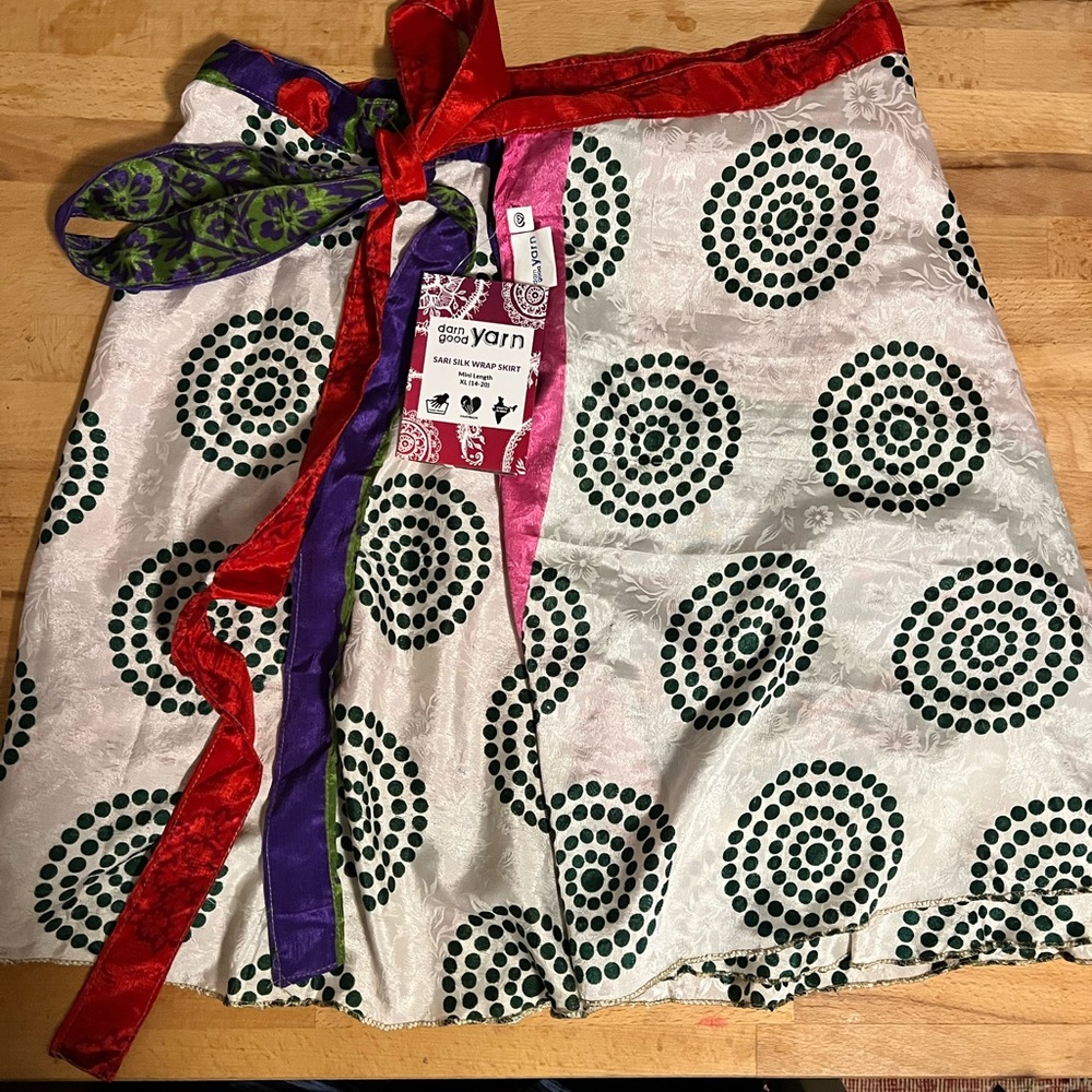Darn Good Yarn Mini Sari Wrap